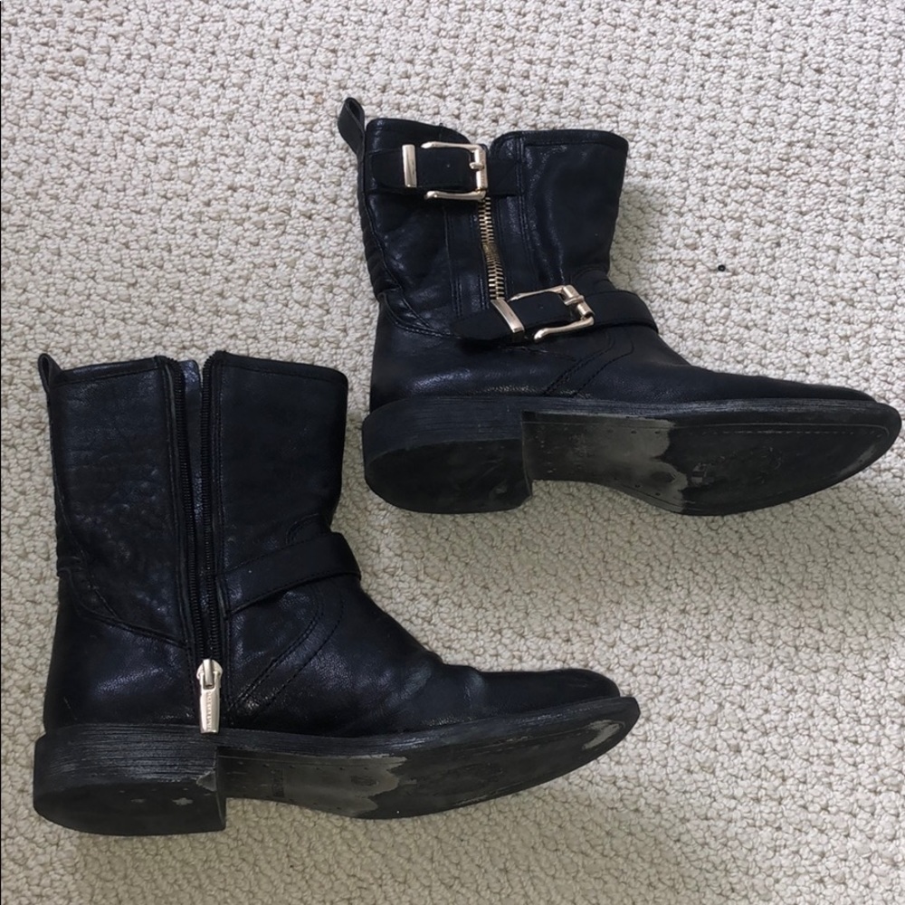 Black boots